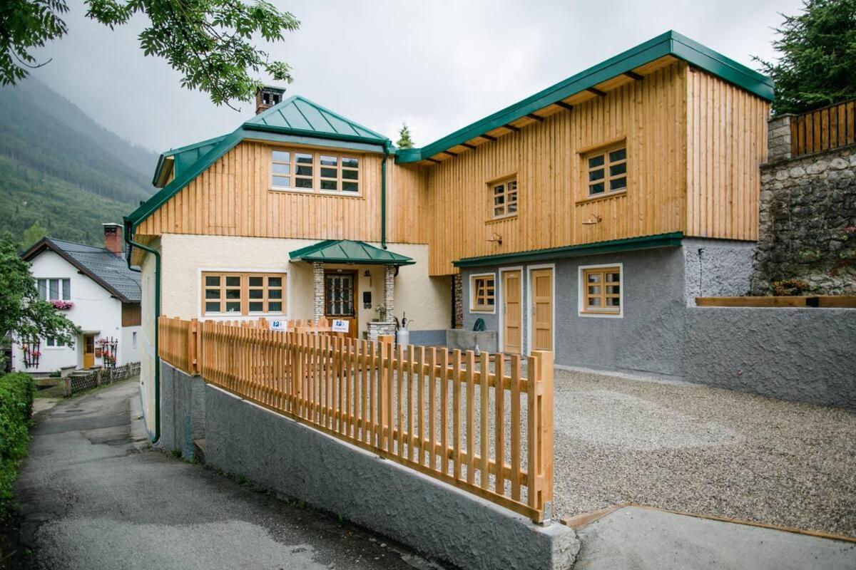 Apartment Aussee- Beletage Salzherrenhof- Kueche, Wlan, Netflix Bad Aussee Exterior foto